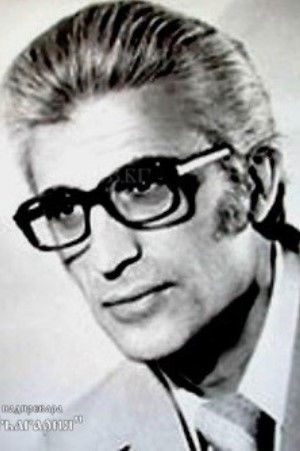 Borislav Sharaliev backdrop