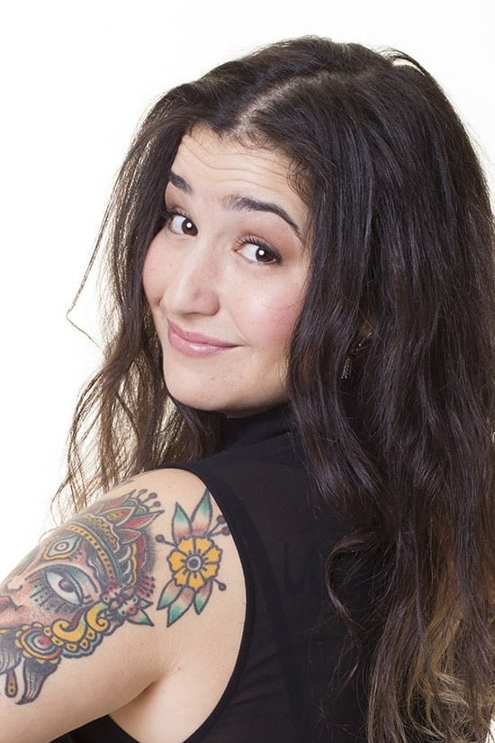 Mariana Mazza backdrop