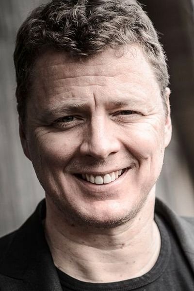 Jaakko Saariluoma backdrop