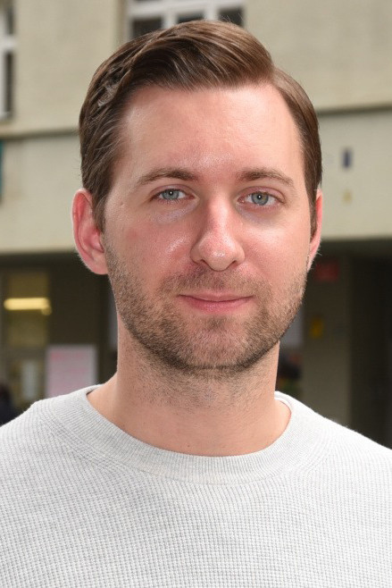 Tomáš Vaněk backdrop