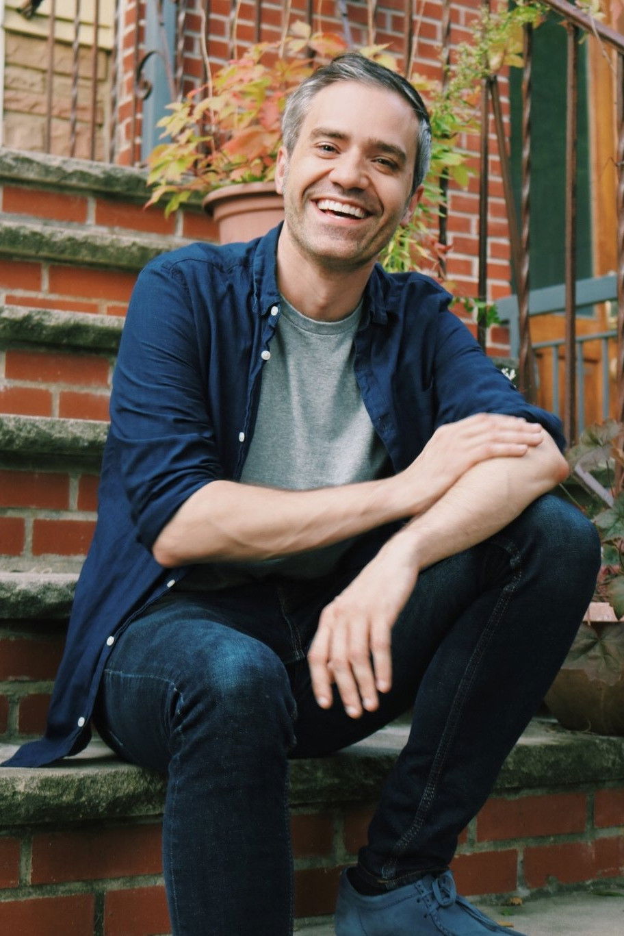 Tynan DeLong backdrop