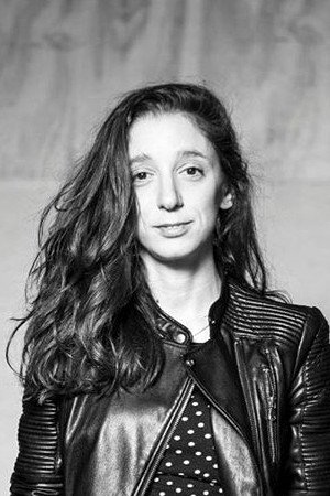 Valeria Correa backdrop