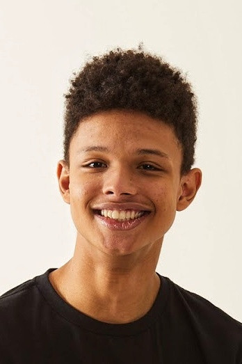 Anderson Lima backdrop