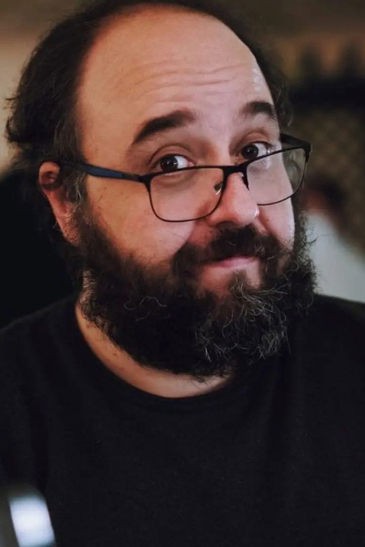 Pol Turrents backdrop