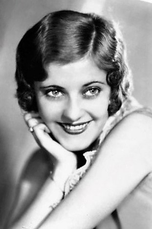 Frances Lee backdrop