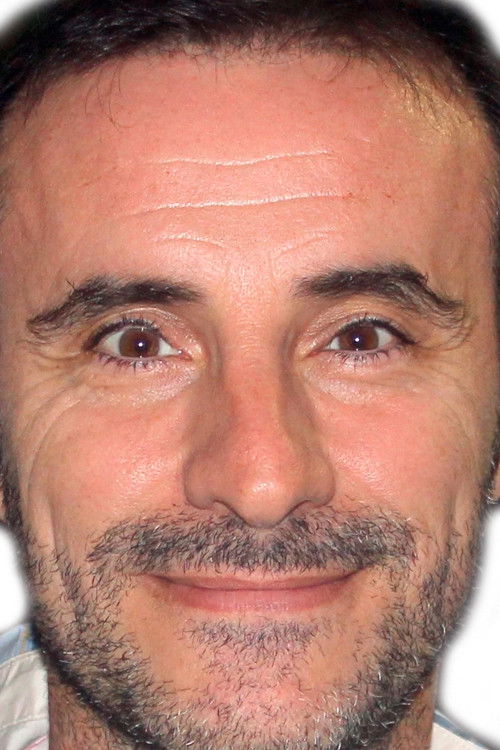 Claudio Serrano backdrop