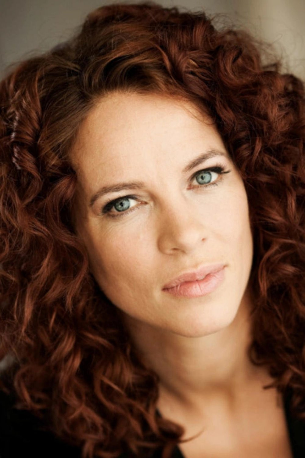 Maibritt Saerens backdrop