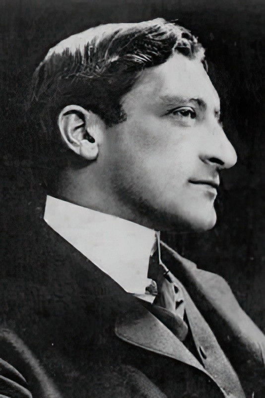 Claude Garry backdrop