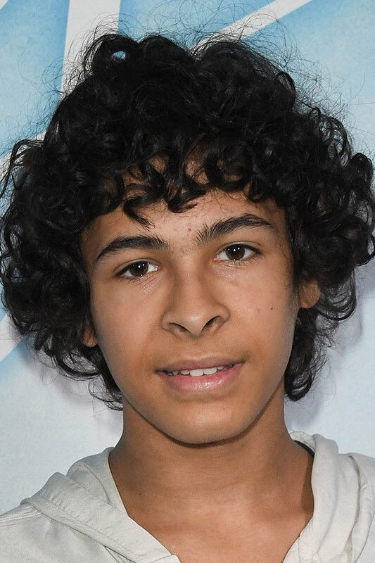 Orian Castano backdrop