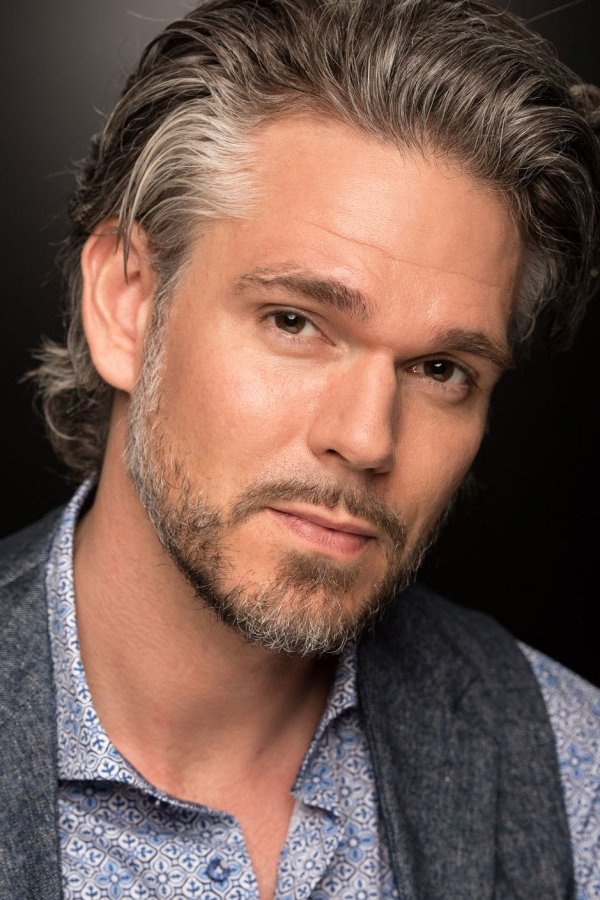 Matthias Beier backdrop