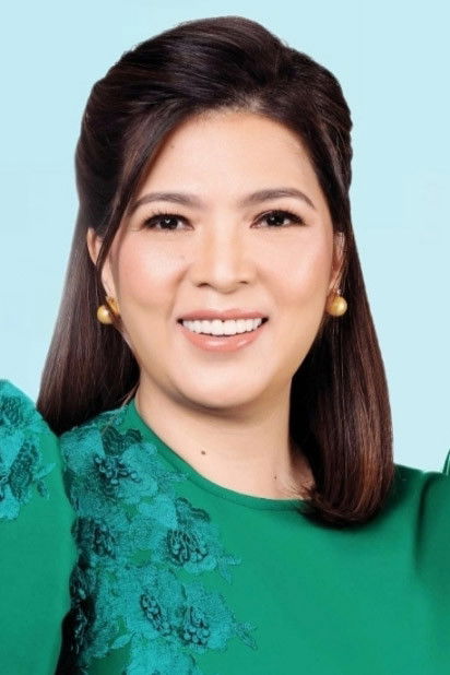 Lani Mercado backdrop