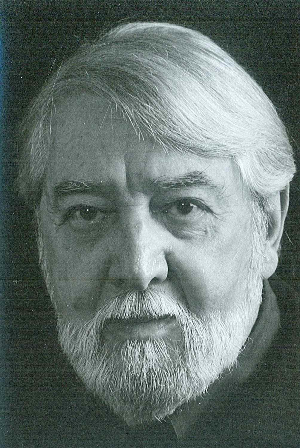 Loránd Lohinszky backdrop