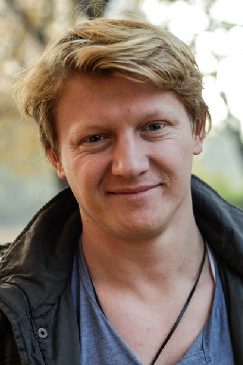 Rijad Gvozden backdrop