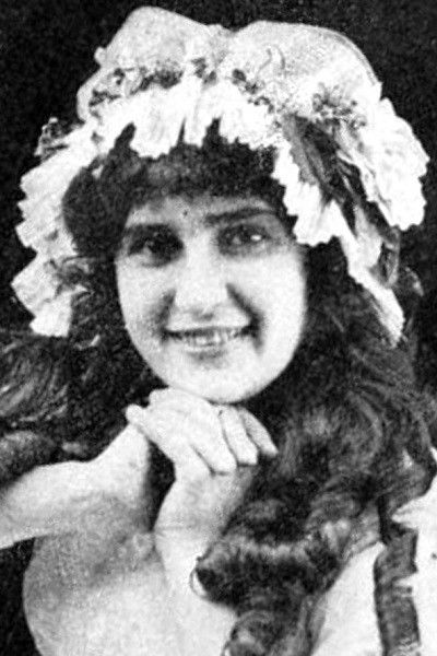 Helen Marten backdrop