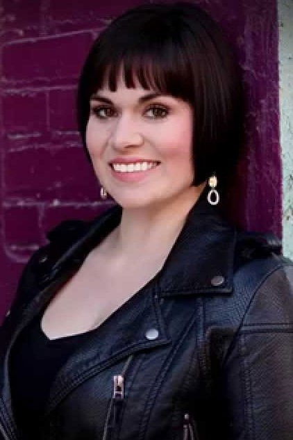 Nicole Santorella backdrop