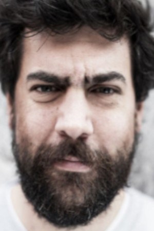 Esteban Navarro backdrop