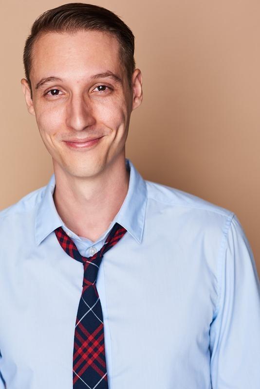 Eric Isenhower backdrop