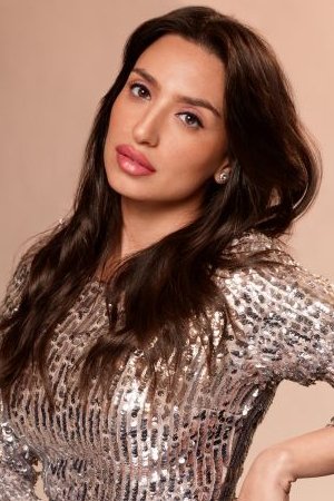 Christine Solomon backdrop