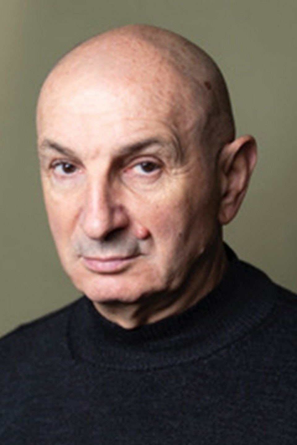 Georges Bécot backdrop