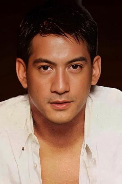 Patrick Guzman backdrop