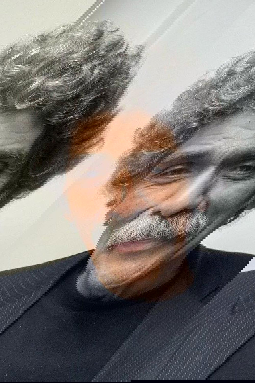 Pedro Durán backdrop