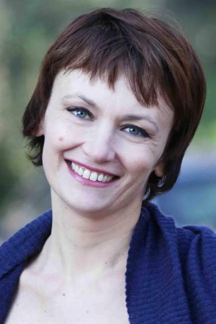 Laura Nardi backdrop