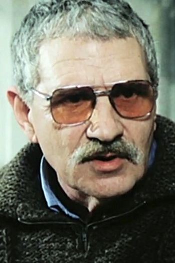 Helmut Schellhardt backdrop