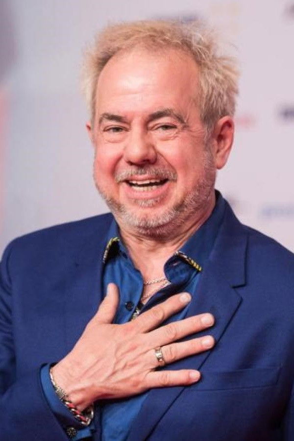 Helmut Zerlett backdrop