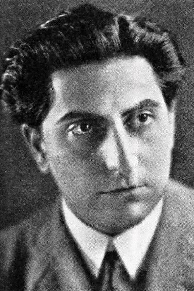 Albert Prisco backdrop