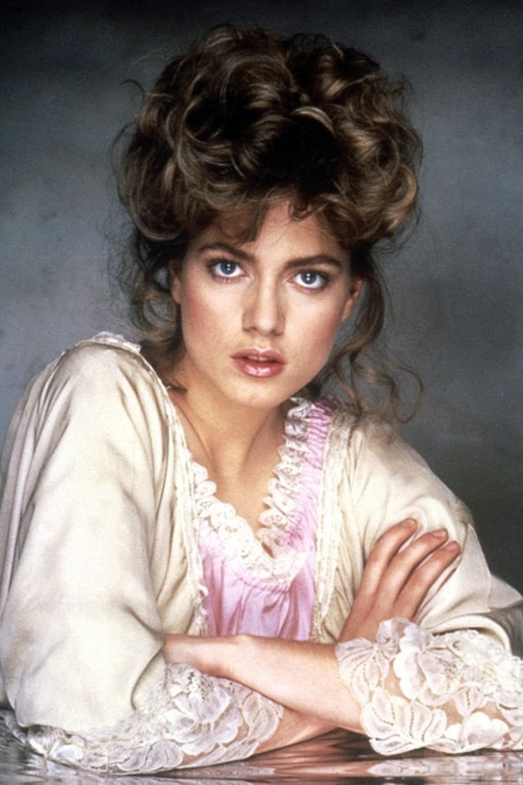 Lisa Foster backdrop