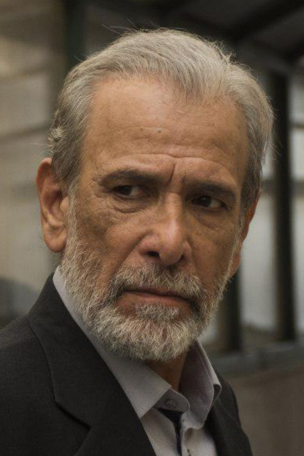 Hosein Mahjub backdrop