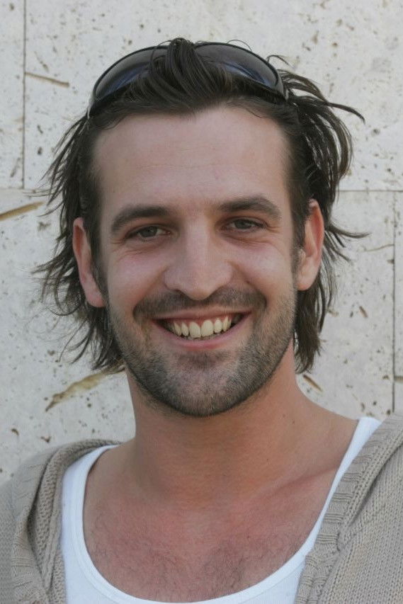 Krisztián Kolovratnik backdrop