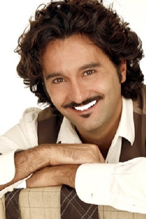 Fabio Ferri backdrop