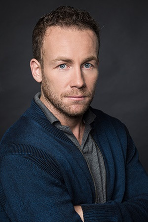 Rodrigo Sánchez-Patiño backdrop