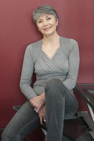 Clara Borras backdrop