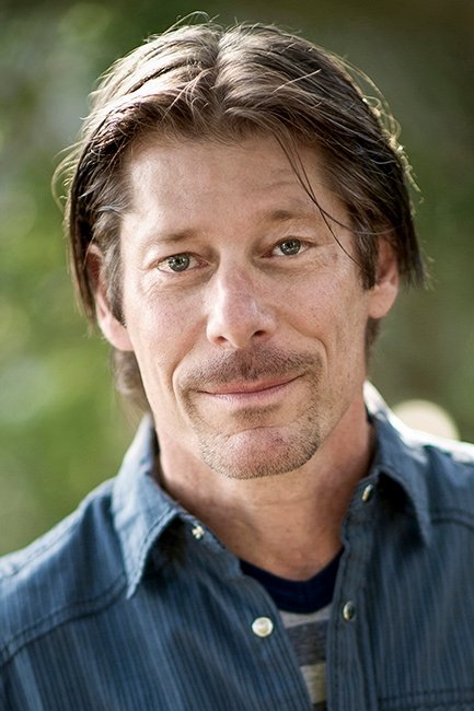 Kevin Scott Allen backdrop