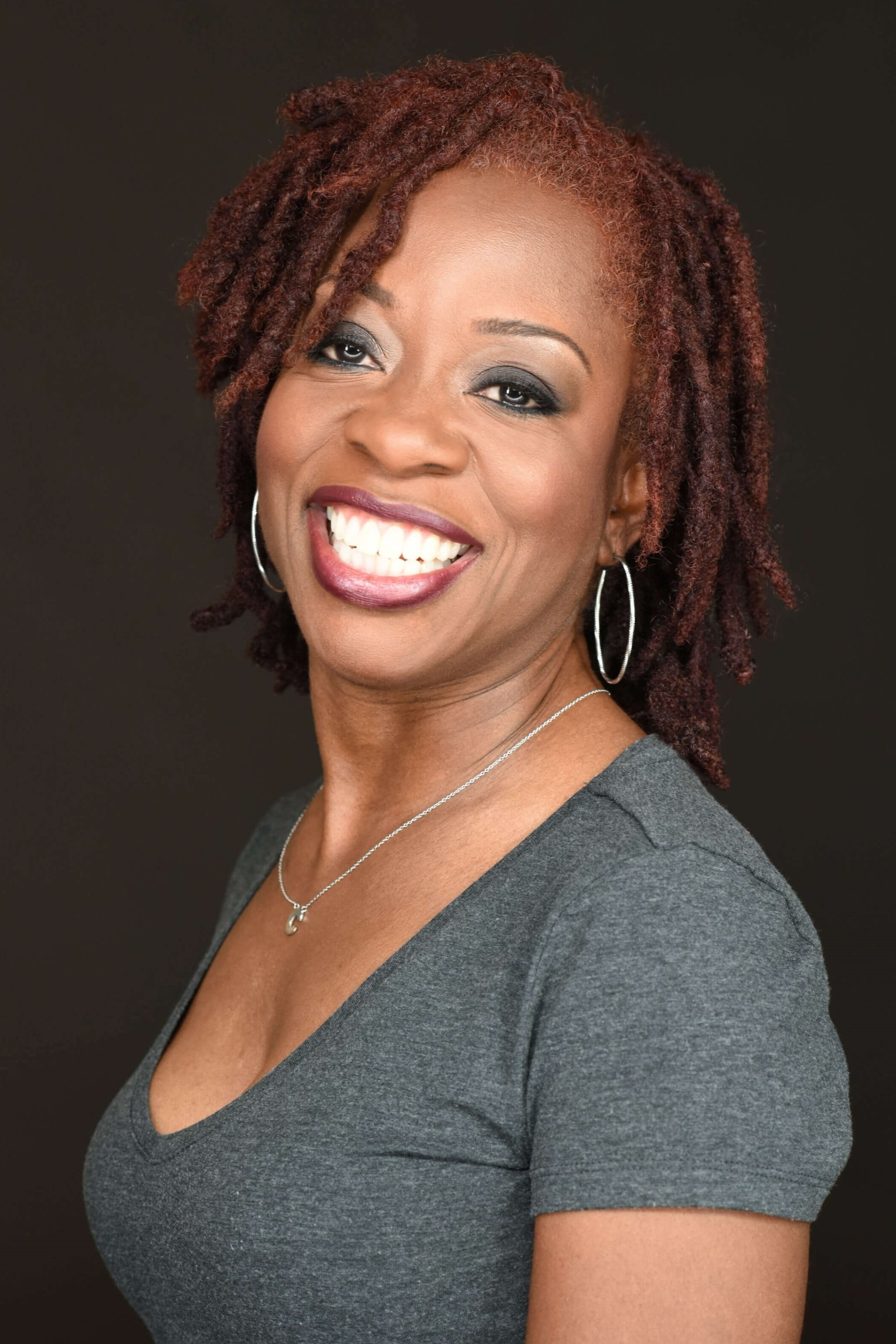 Cas Sigers-Beedles backdrop