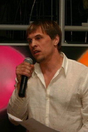 Roman Fokin backdrop