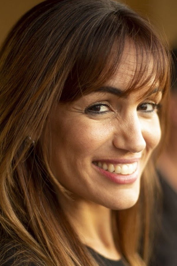 Liliana Aguiar backdrop