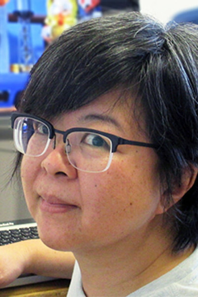 Midi Onodera backdrop