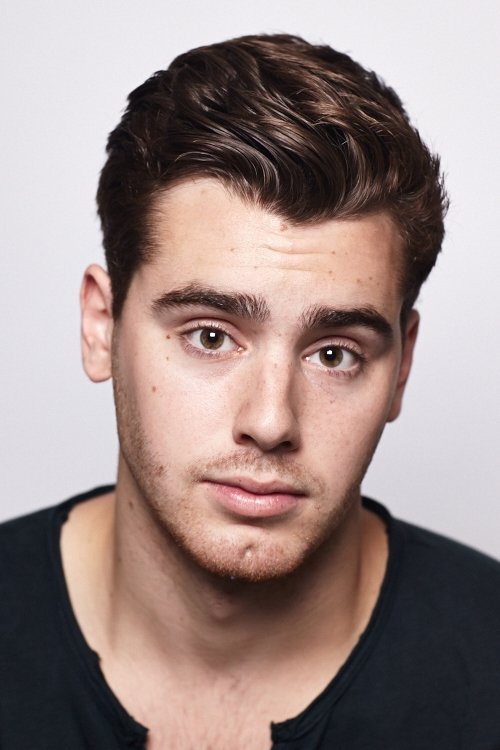 Aidan Shipley backdrop