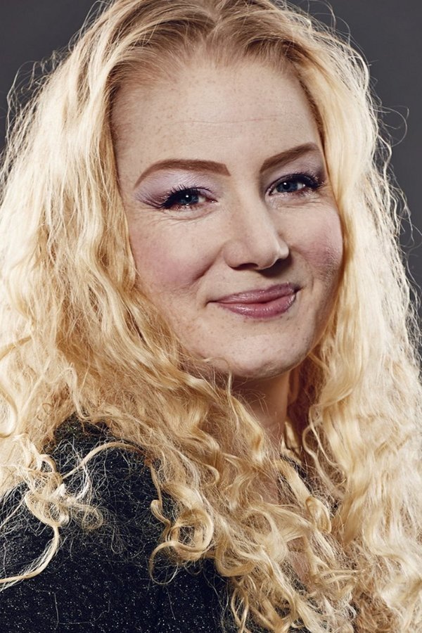 Sanne Søndergaard backdrop