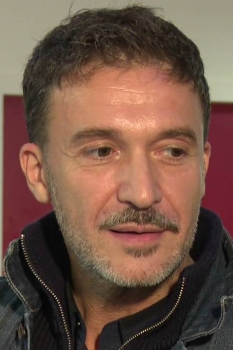 Mario Fanfani backdrop