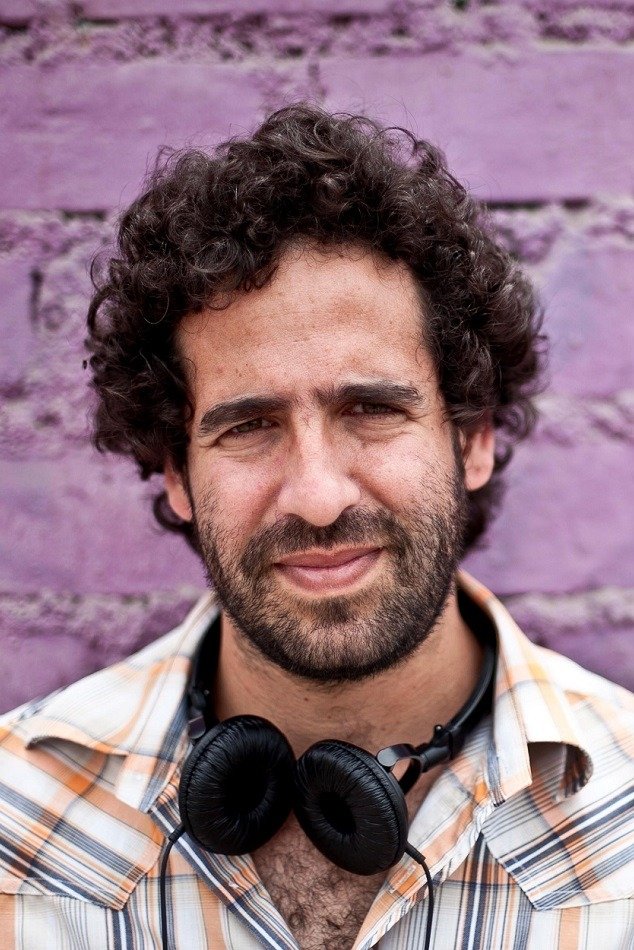 Fernando Villarán backdrop