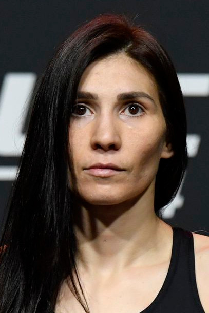 Irene Aldana backdrop