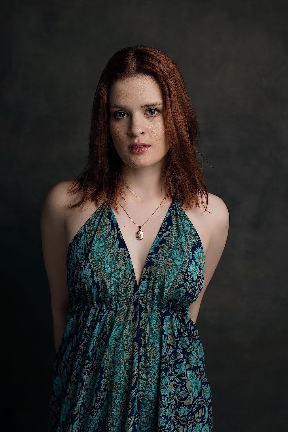 Tesa Litvan backdrop