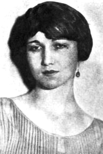 Evangeline Russell backdrop