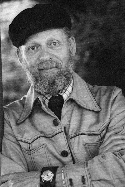 Reuben Bercovitch backdrop