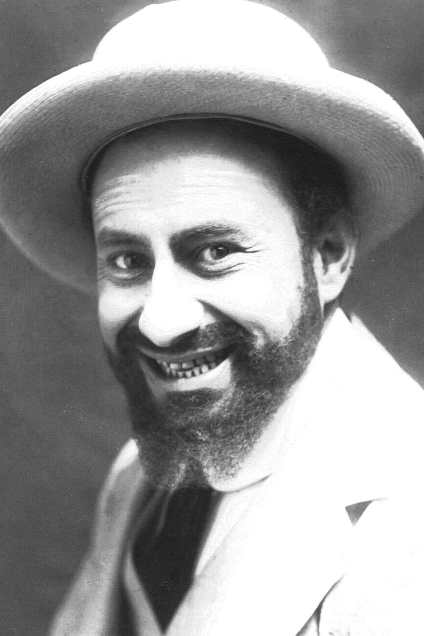 Barney Bernard backdrop