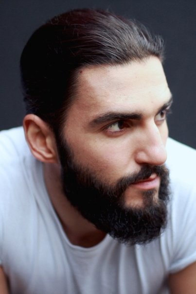 Dejan Bućin backdrop